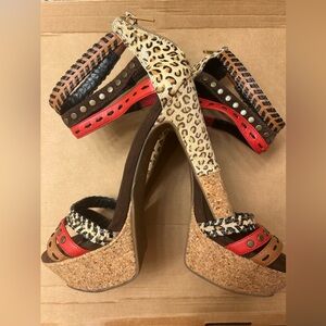 Amazing Jessica Simpson 'Partie' platform heels size 6